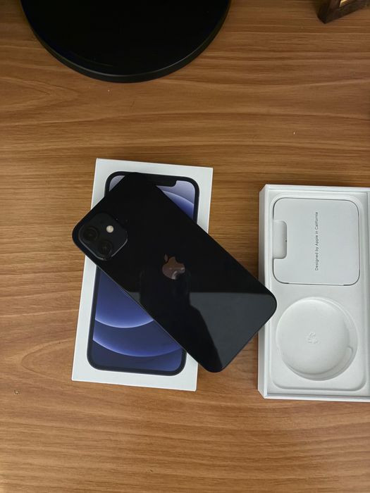 Продам iPhone 12 — 128 GB, чёрный