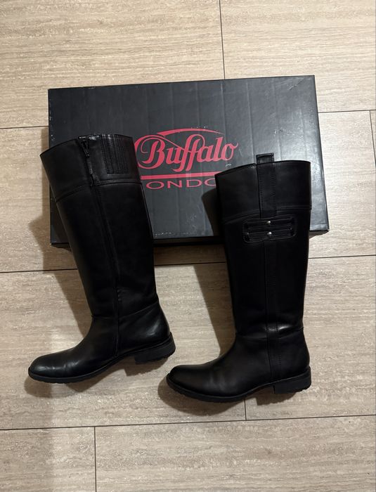 Дамски ботиши Buffalo