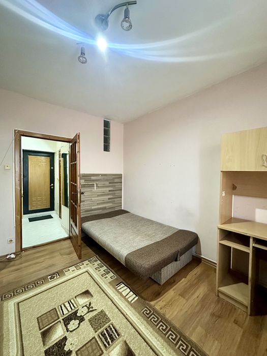 Propietar - Garsoniera - Lipovei