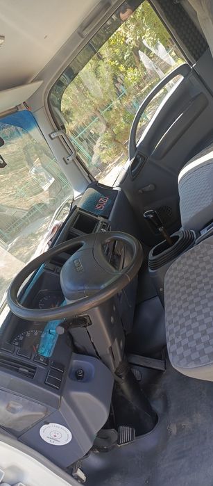 ISUZU Evakuator sotiladi