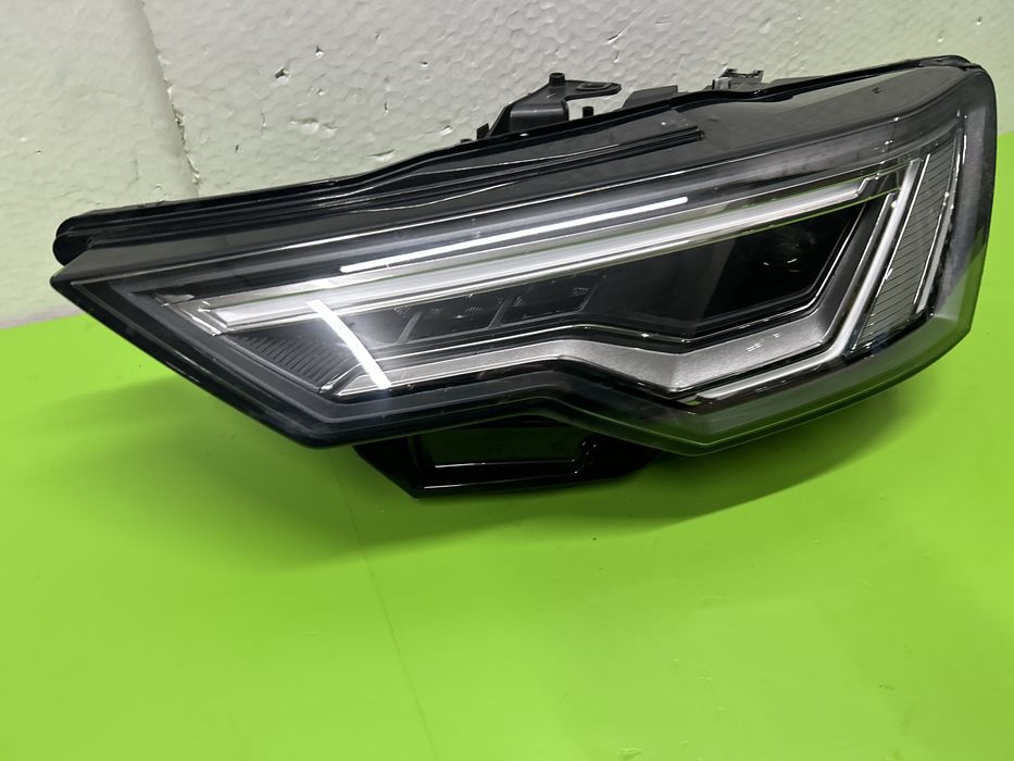 Far faruri Audi A6 C8 4K full led adaptiv Matrix stanga