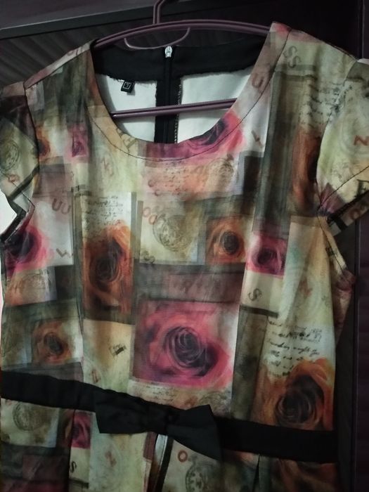 Rochie eleganta mărimea L. Stare excelenta.