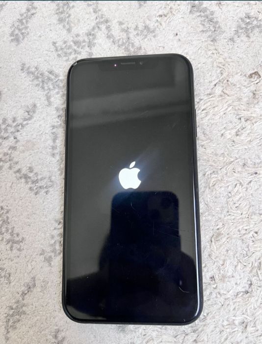 Xr iphone  отлично юмкость 79