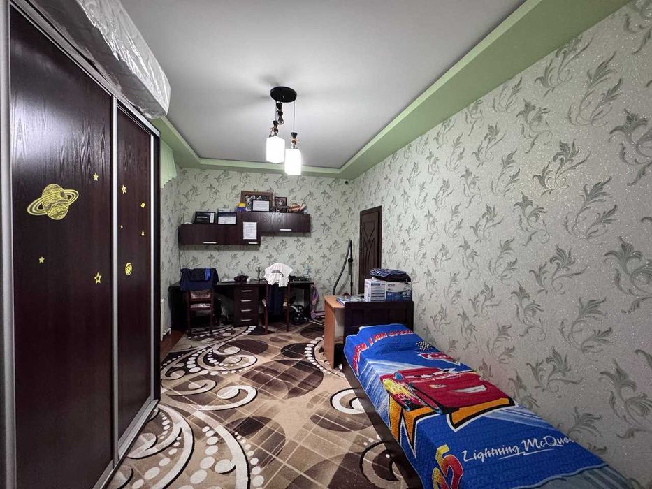 Яшнабад 22 авиагородок 3/1/2 87 кв.м. кирпич, квартира с ремонтом=