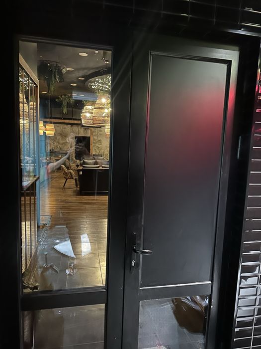 Тонировние окон домов офисов и зданий