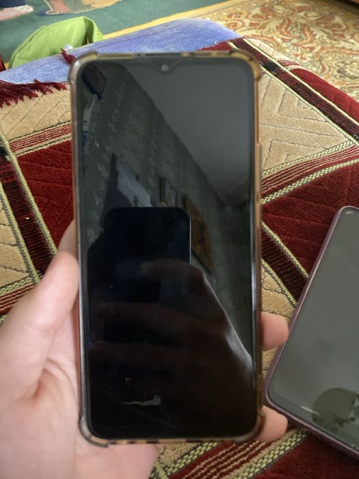 Redmi телефон в хорошем состоянии
