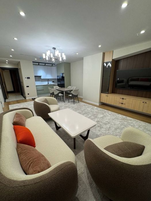 Сдается Piramit Tower 2-ком 57кв