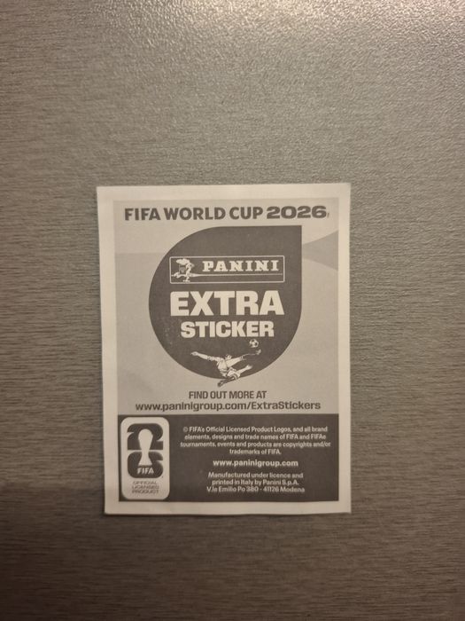 Продавам чисто нов екстра стикер на Florian Wirtz от Panini World Cup 2026.