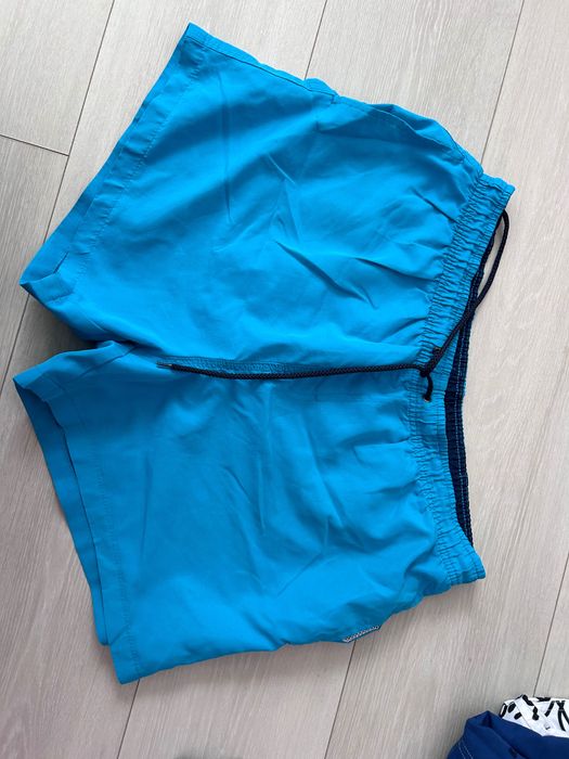 Мъжки къси пантолони 3брой за 10€