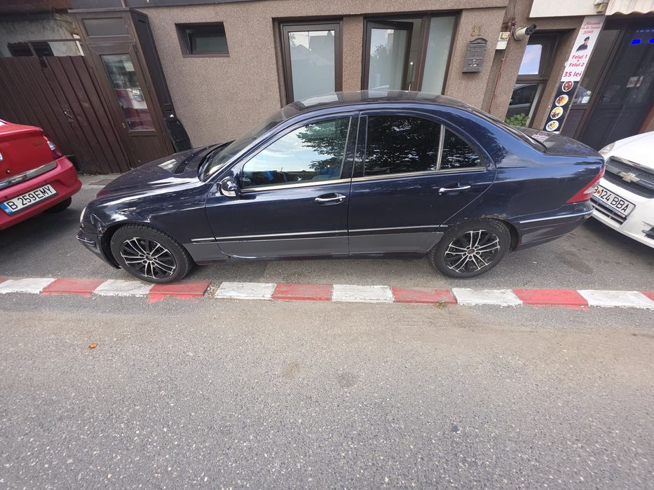 MERCEDES-BENZ C-Class 2001 — imagine 4