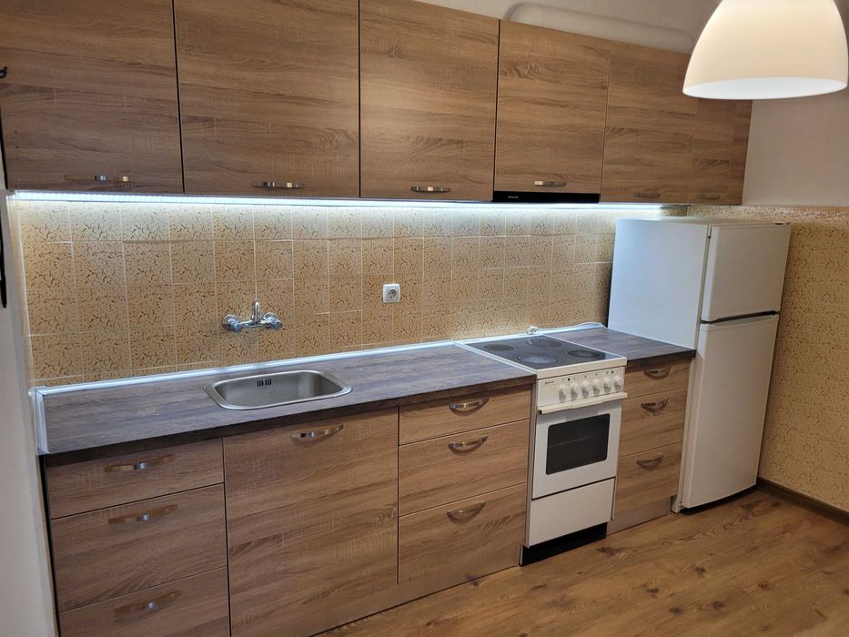 Дава се под наем Тристаен апартамент в София, Борово - 98 кв.м за 780 € - Снимка #6