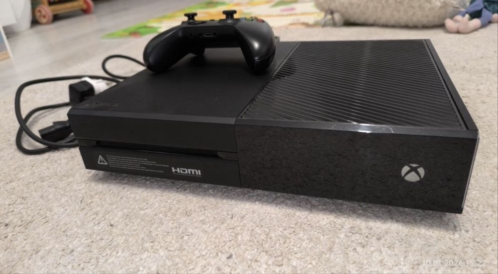 vand / schimb xbox one 500gb