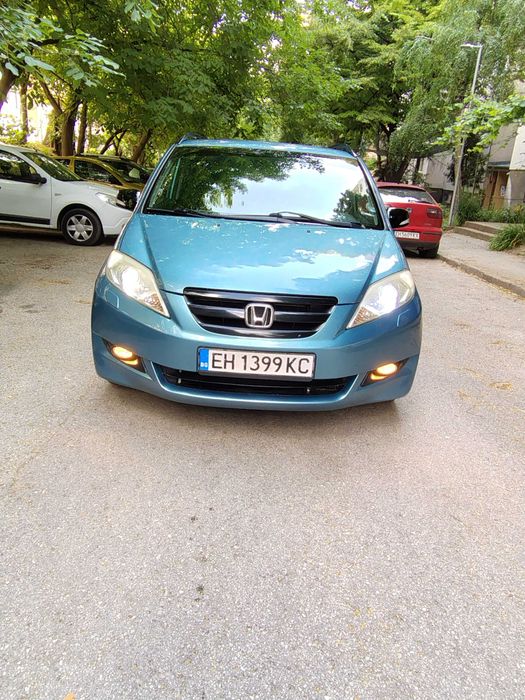 Продава се honda fr-v
