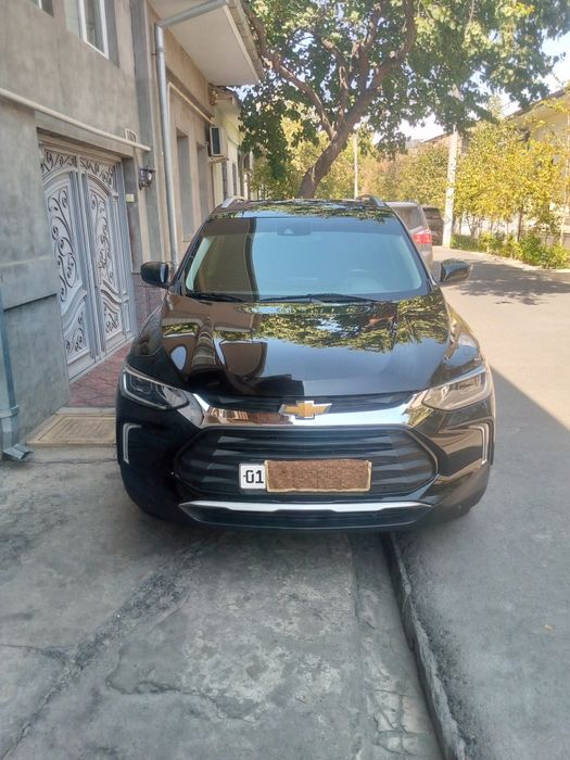 Tracker 2 premier Sotiladi