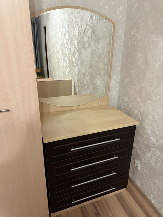 Спальный гарнитур