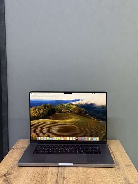 MacBook Pro M1 Pro 16/512 GB 16’ | Mobile Zone