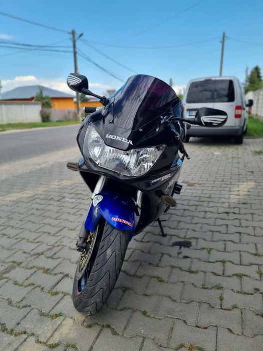 Vând Honda CBR929RR