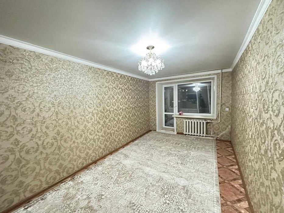 Продаю 3-комнатную по улице Зелинского возле ДЮСШ! Помощь в ипотеке!