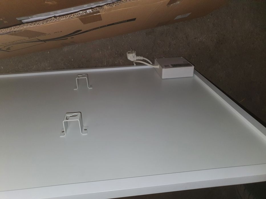 Електрическа печка с пейзаж