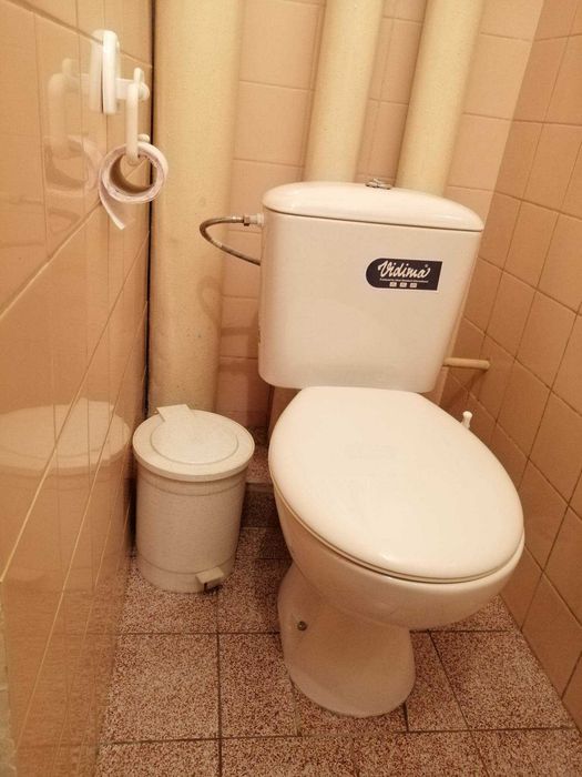 Дава се под наем Четиристаен апартамент в Пловдив, Тракия - 92 кв.м за 750 € - Снимка #3