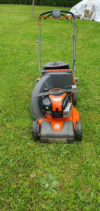 Косачка Husqvarna lc353v