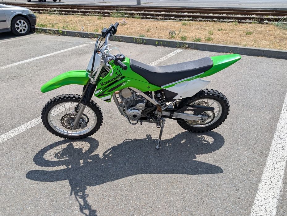 Kawasaki KLX 140 2008 motocicleta cross - enduro