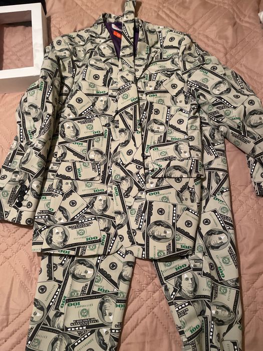 Мъжки парти Костюм