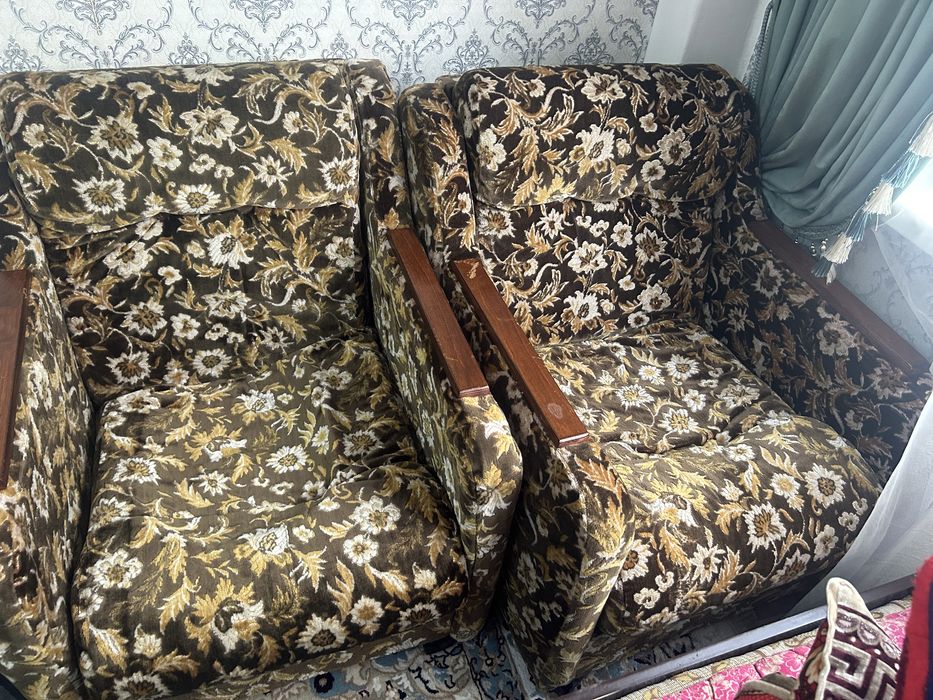 Кресло продается