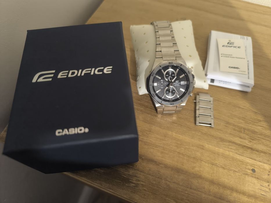 Ceas Casio Edifice EFV-640
