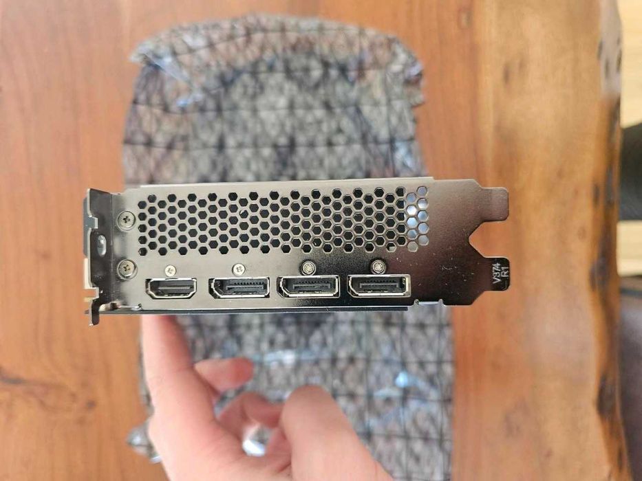 AMD Radeon RX 6800 XT 16GB