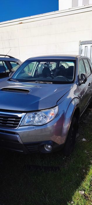 Фары оригинал на Subaru Legacy Impreza Forester Outback