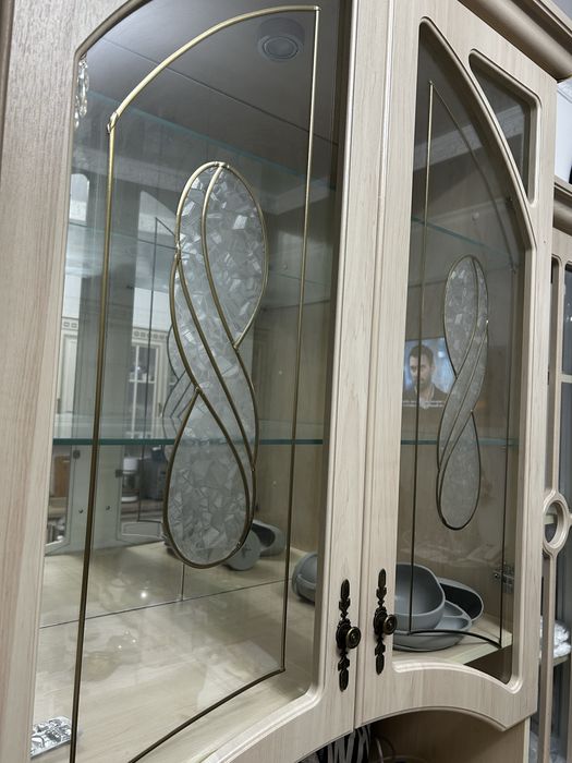 Гостиный Сервант Продам