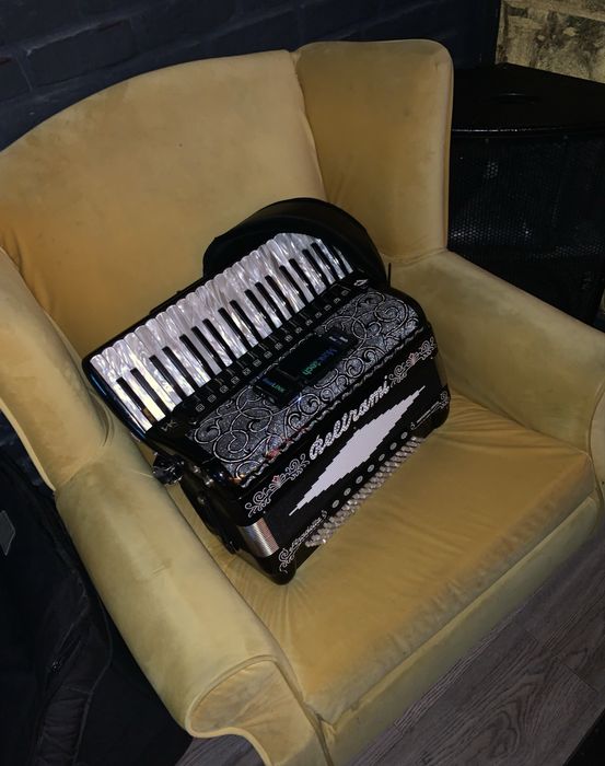 Acordeon Beltrami Stradella Professional-Special 120 basi