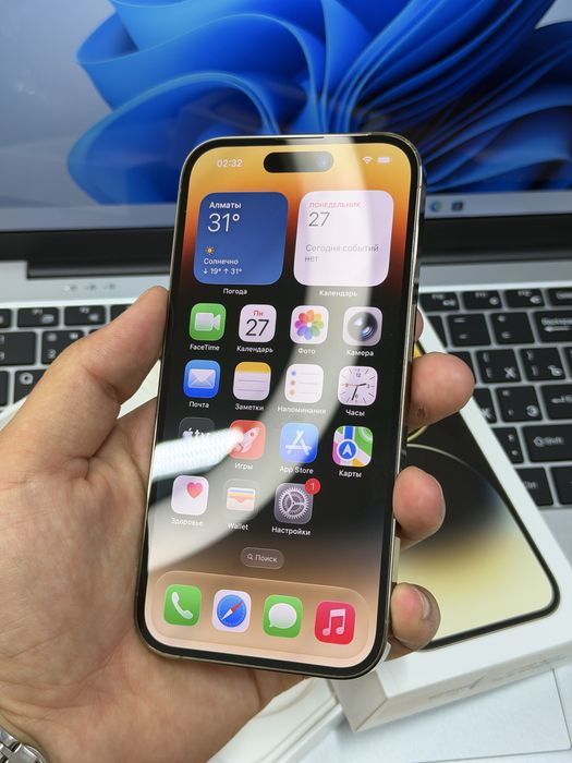 Телефон iPhone 14 Pro