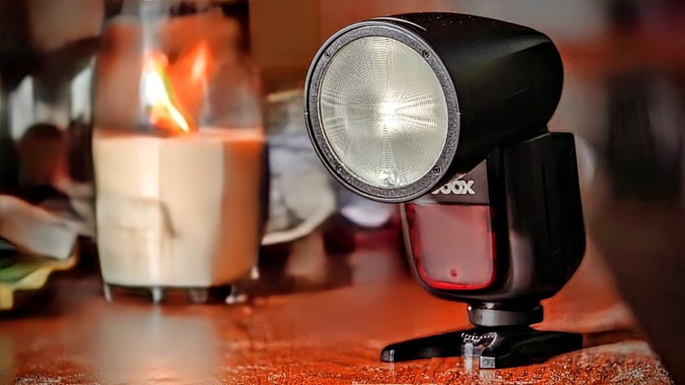 Светкавица Godox V1 Sony