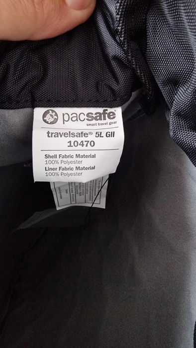 Seif portabil Pacsafe Travel Safe 5l Gii travelsafe vacanta mare bani