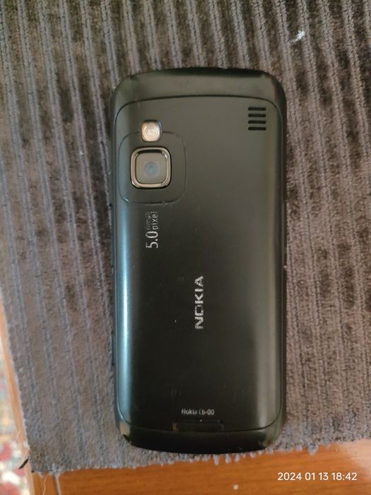 Продам телефон Samsung s5230,Nokia C6