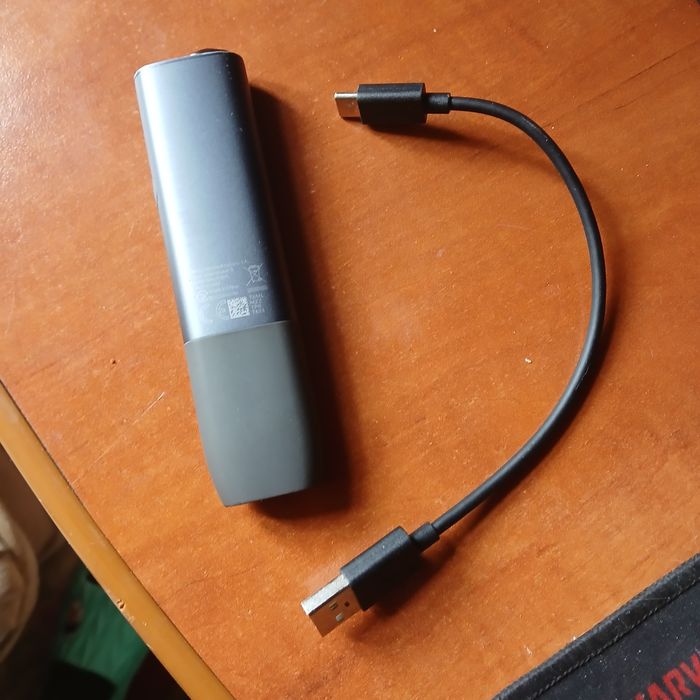 Aparat IQOS cu incarcator