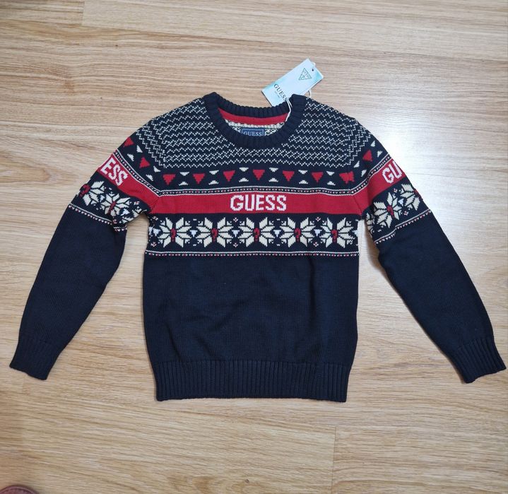 Guess нов детски пуловер