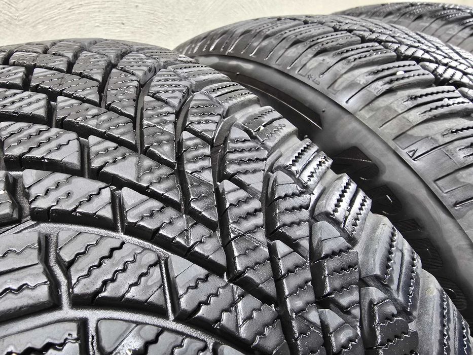зимни гуми bridgestone blizzak 195/60/15