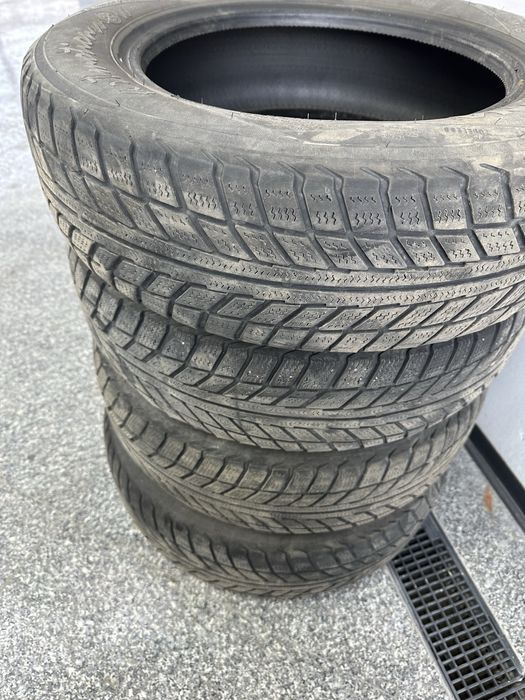 Продаю зимний шины