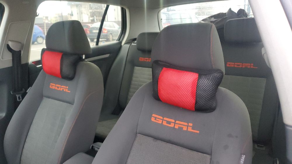 Vand sau schimb Golf 5 GOAL anul 2007