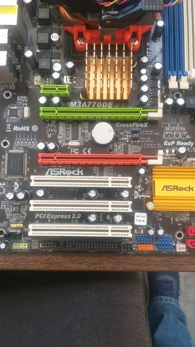 Placa  baza M3A770DE+AMD Phenom II X2 B59 dual core 3.4Ghz+Cooler