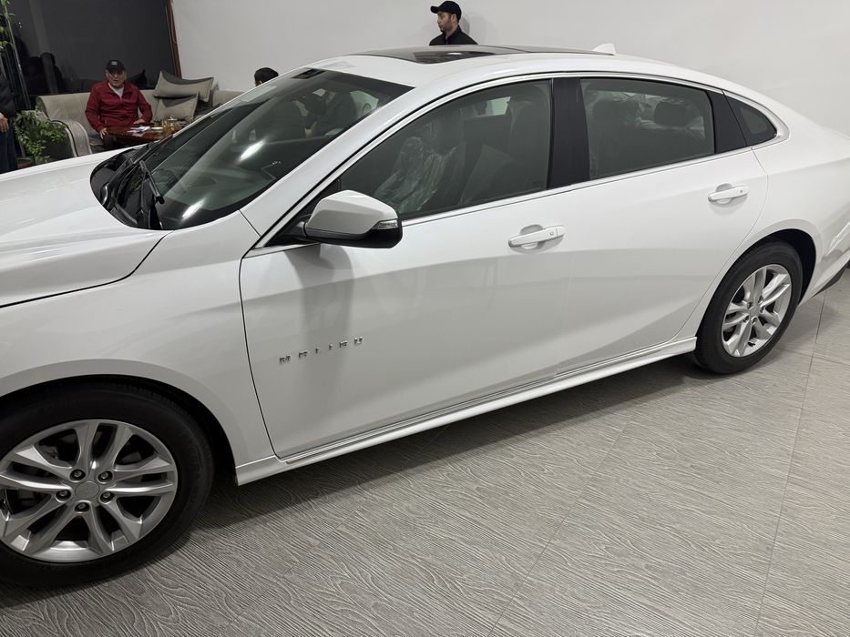 Moshina idiyalni sastayaniga 2019 yil 2.4 atmos