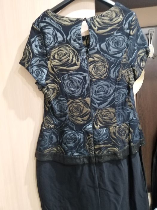 Чисто нова официална дамска рокля