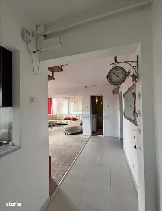 Apartament 4 camere de inchiriat