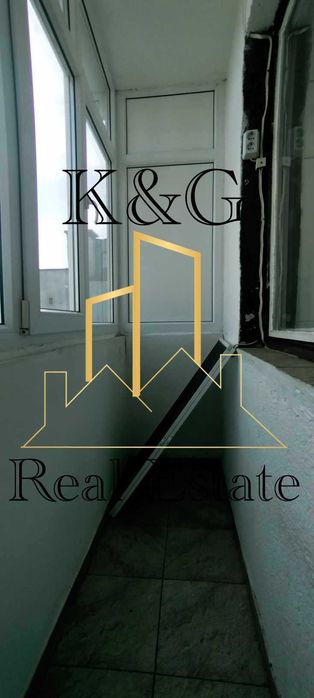 Продава се Двустаен апартамент в Разград, Орел - 58 кв.м за 967 €/кв.м - Снимка #4