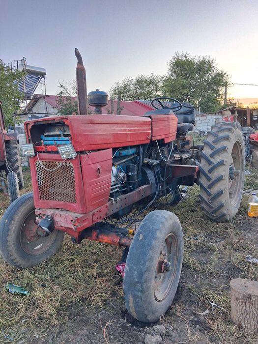 Gospodărie tractor Beciu • OLX.ro