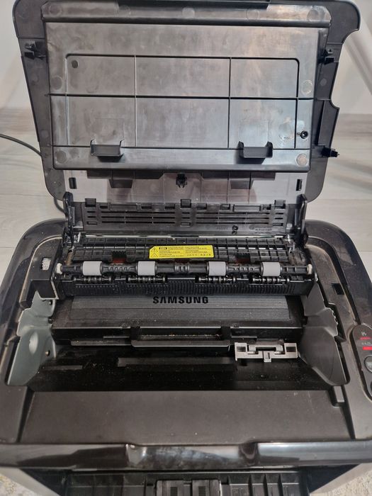 Продам принтер samsung ML -165