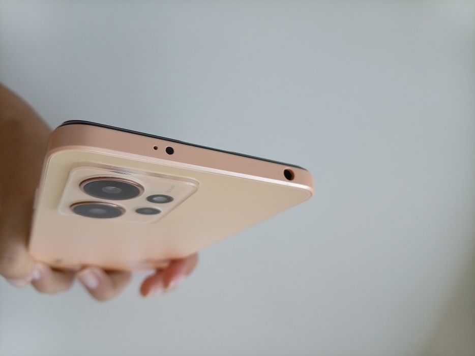 Продам Redmi note 12